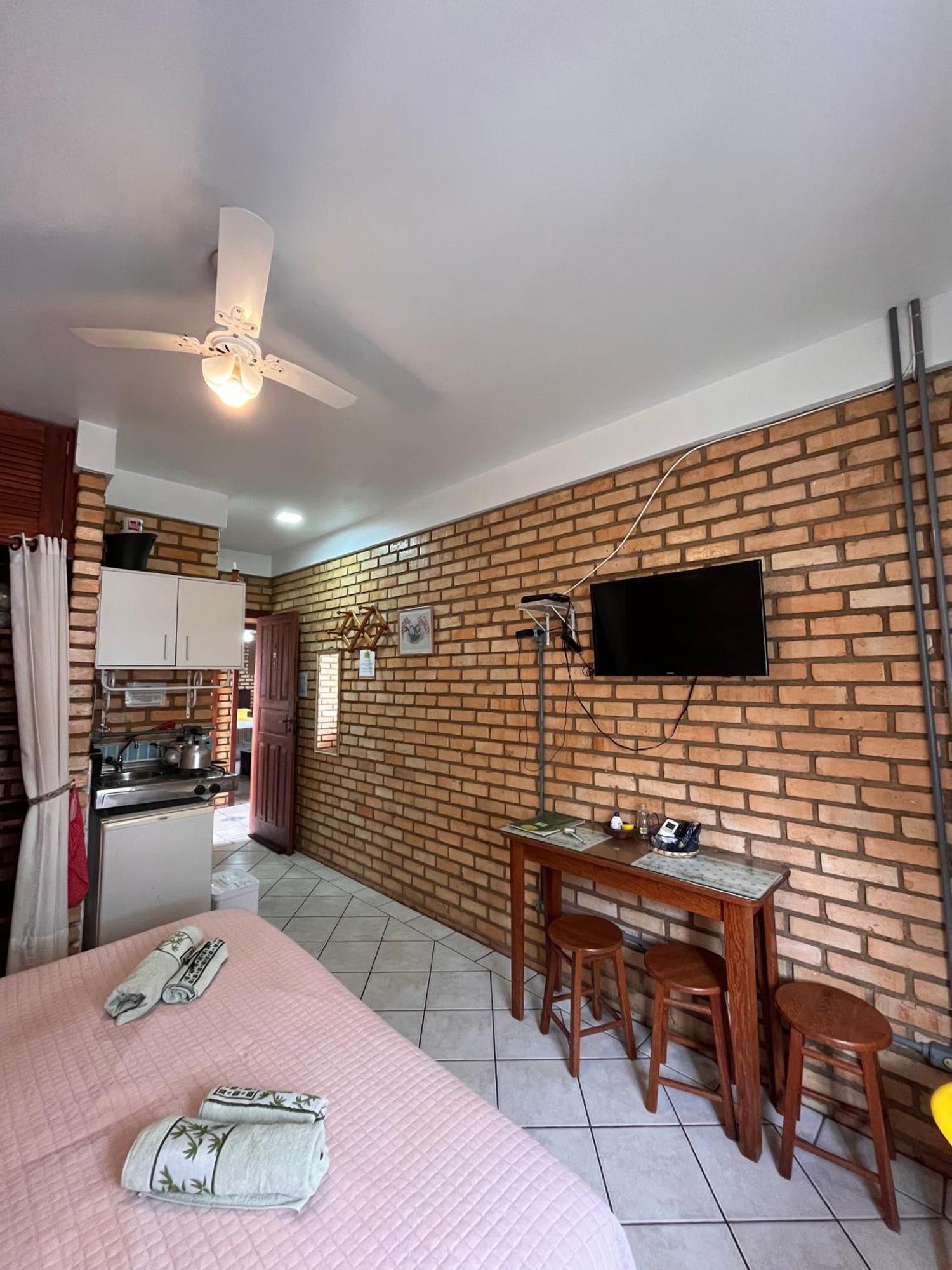 Suite,1706839311:JPEG